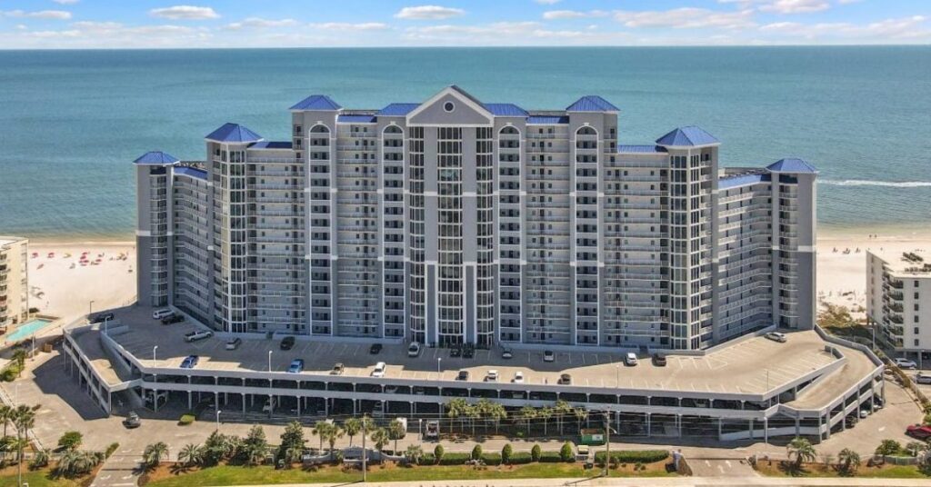 homes on the eastern shore